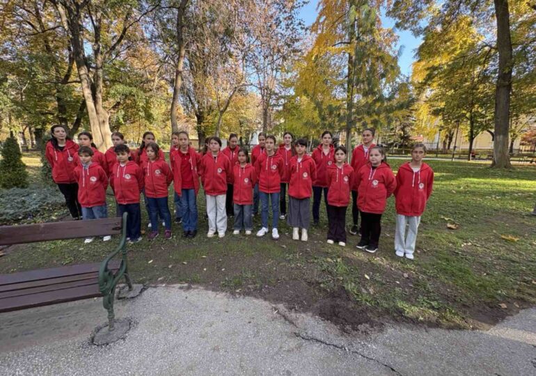 Откриха обозначителен знак на паметника на проф. Антон Безеншек в Пловдив (СНИМКИ) 8 Откриха обозначителен знак на паметника на проф. Антон Безеншек в Пловдив (СНИМКИ)