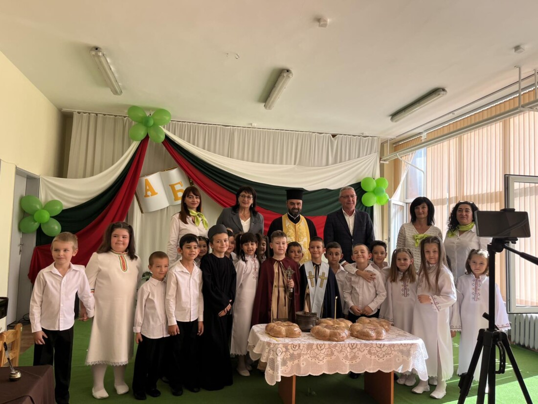 Район „Източен“ отбеляза тържествено Деня на народните будители (СНИМКИ)