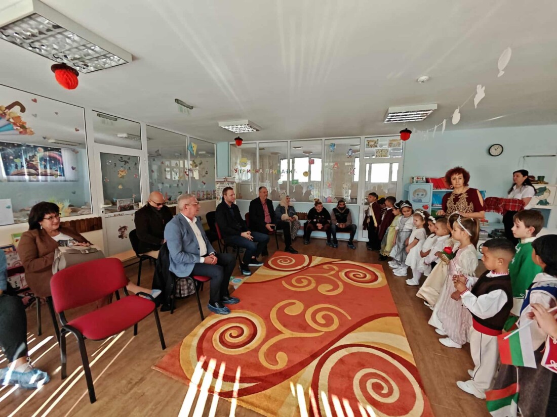 Район „Източен“ отбеляза тържествено Деня на народните будители (СНИМКИ)