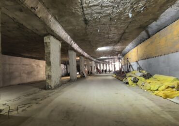 "Пловдив ще има най-дългото, модерно и хубаво съоръжение": Министърът на транспорта инспектира пробива под Централна гара (СНИМКИ)