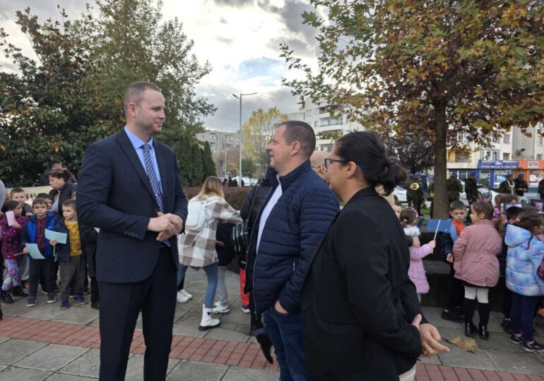 С грандиозно шествие в "Тракия": Пловдив отбеляза Деня на християнското семейство (СНИМКИ)