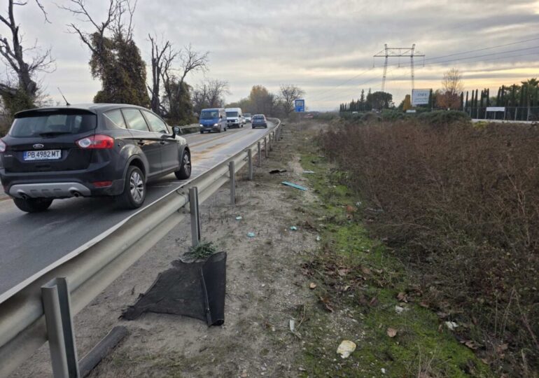 Мъж, жена и дете загинаха при ужасяваща катастрофа край Пловдив (СНИМКИ)