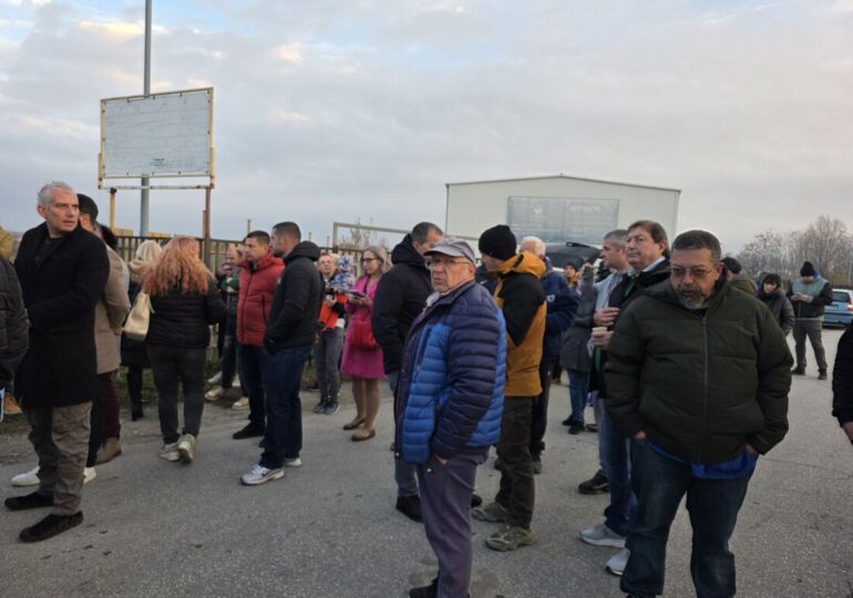 След трагедията: Протест затвори за кратко Околовръстното шосе на Пловдив (СНИМКИ)