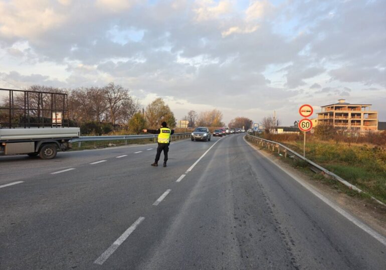 След трагедията: Протест затвори за кратко Околовръстното шосе на Пловдив (СНИМКИ)