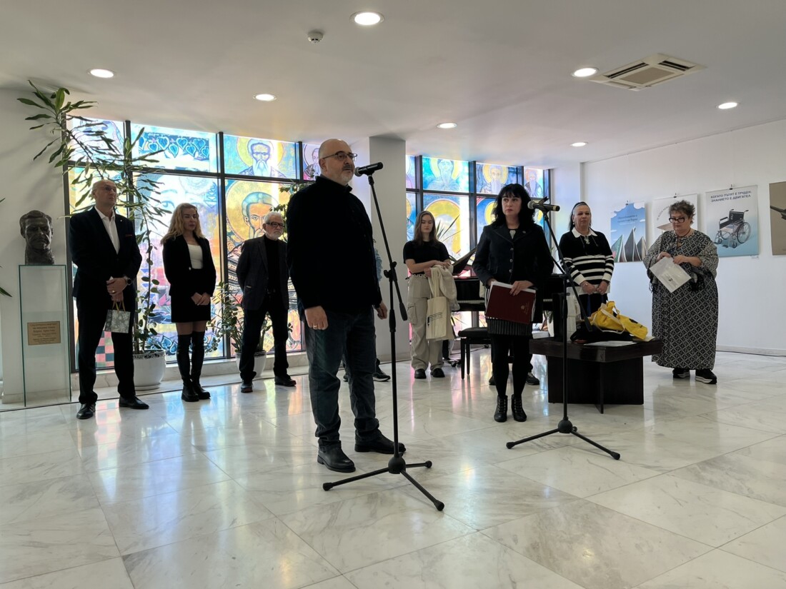 Наградиха победителите в VIII-ия Национален ученически конкурс „Плакат-Костадин Отонов“ в Пловдив (ГАЛЕРИЯ)