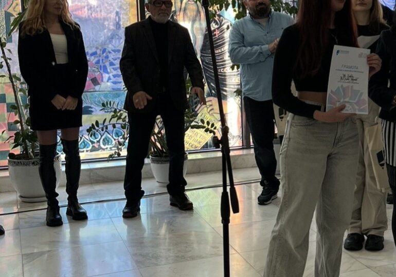 Наградиха победителите в VIII-ия Национален ученически конкурс „Плакат-Костадин Отонов“ в Пловдив (ГАЛЕРИЯ)