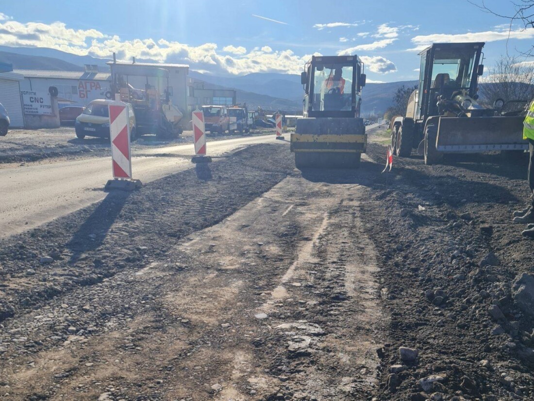 Рестартираха дейностите по пътя Пловдив - Първенец (СНИМКИ)