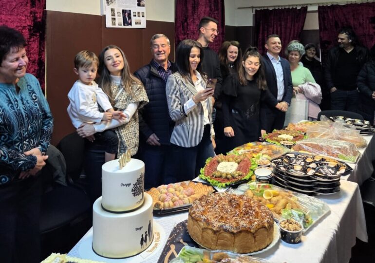 Един век живот: Мъж от асеновградско село отпразнува 100-годишен юбилей (СНИМКИ) 4 Един век живот: Мъж от асеновградско село отпразнува 100-годишен юбилей (СНИМКИ)