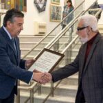 Връчиха официално отличието "Почетен гражданин на град Пловдив" на художника Матей Матеев (СНИМКИ) 20 Връчиха официално отличието „Почетен гражданин на град Пловдив“ на художника Матей Матеев (СНИМКИ)