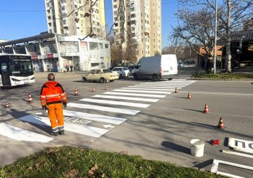 Нова пешеходна пътека в "Тракия" (СНИМКИ)