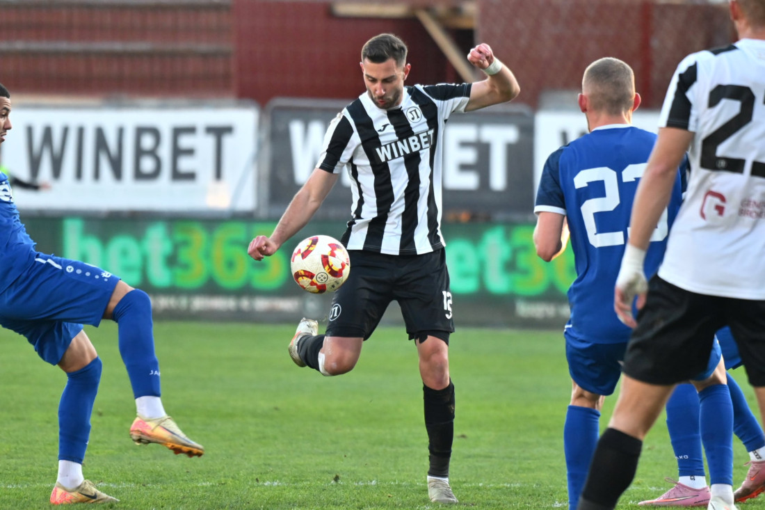 С разгром над Монтана: Локомотив Пловдив е на четвъртфинал за Купата на България (СНИМКИ и ВИДЕО) 2 С разгром над Монтана: Локомотив Пловдив е на четвъртфинал за Купата на България (СНИМКИ и ВИДЕО)