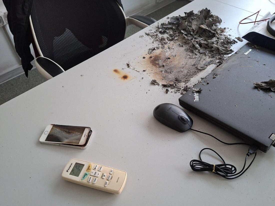 Зарядно едва не предизвика пожар, огнеборци с ценни съвети