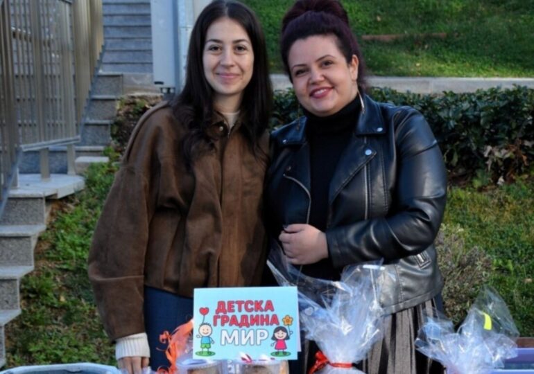 Кулинарният благотворителен базар в Асеновград пожъна огромен успех (ГАЛЕРИЯ)