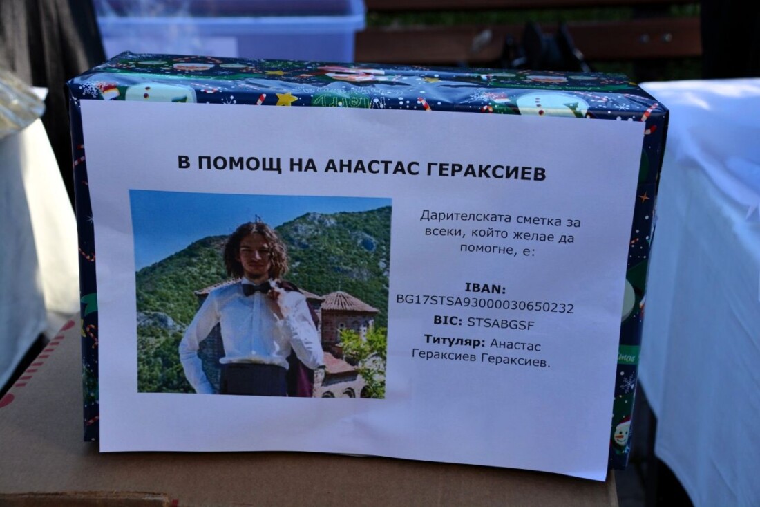 Кулинарният благотворителен базар в Асеновград пожъна огромен успех (ГАЛЕРИЯ)