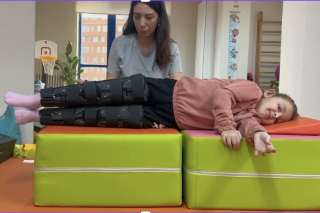 Да върнем стъпките на Анна-Мария: Малкото момиче, водещо голяма битка