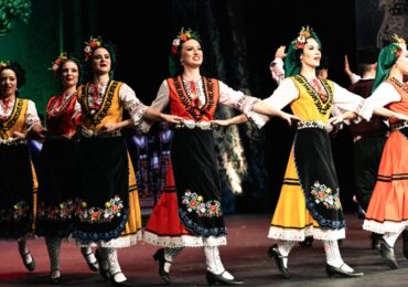 Пловдив празнува: Коледно-новогодишна програма на Община Пловдив