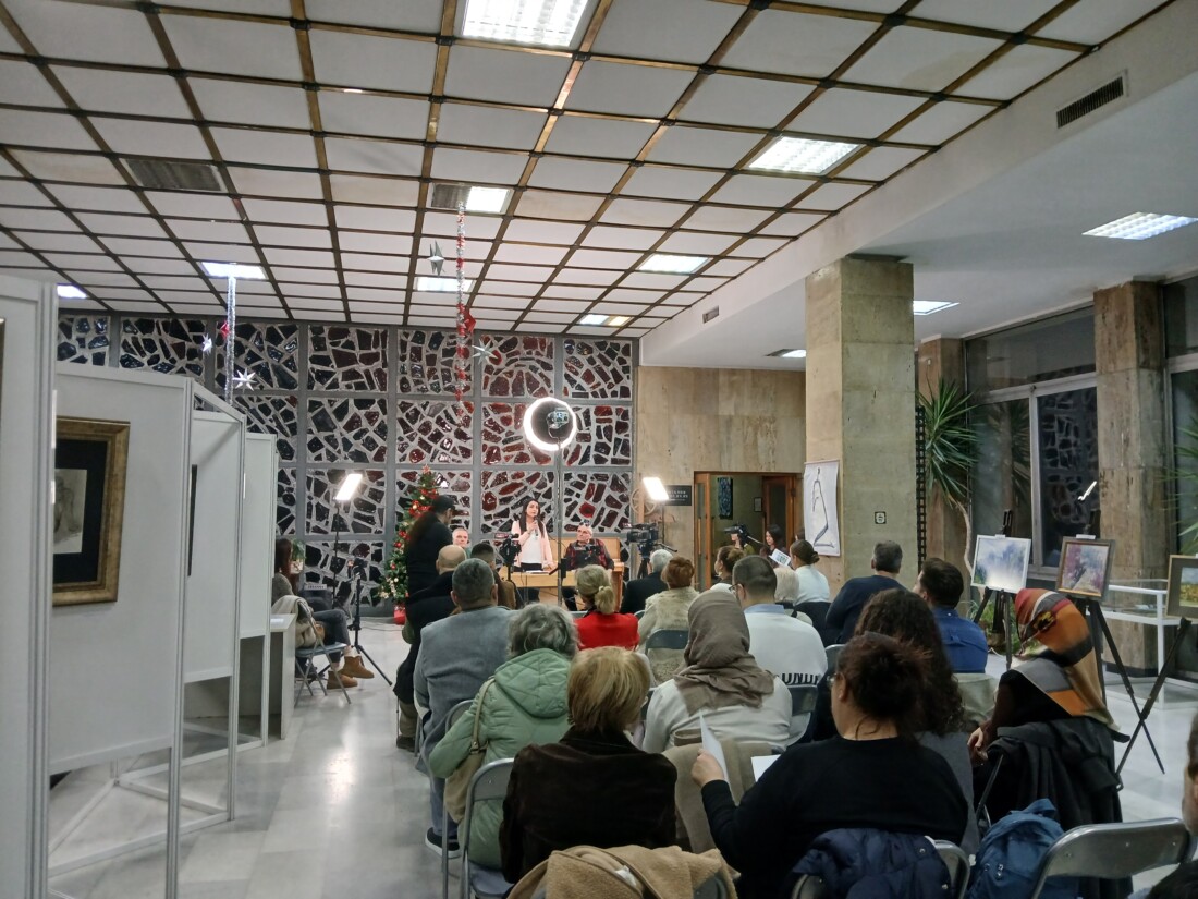 Журналистът, писател и поет Антон Баев представи третата си книга „Татко“, преведена на турски език (СНИМКИ) 2 Журналистът, писател и поет Антон Баев представи третата си книга „Татко“, преведена на турски език (СНИМКИ)