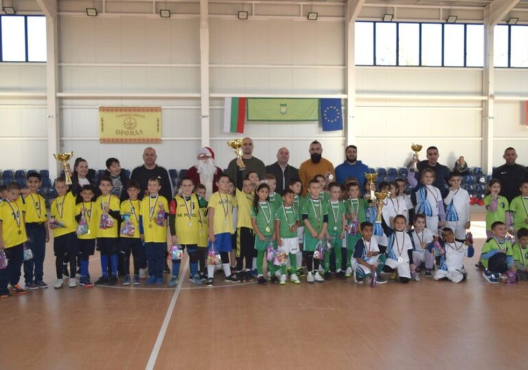 Първолаците от Скутаре триумфираха в турнира в община Марица (СНИМКИ)