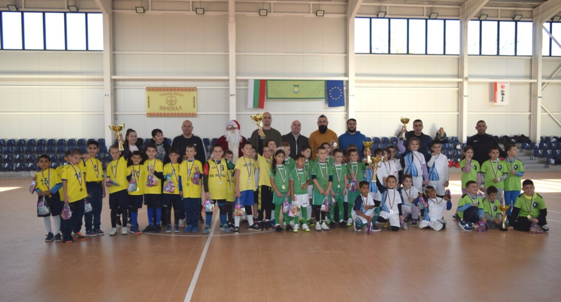 Първолаците от Скутаре триумфираха в турнира в община Марица (СНИМКИ)