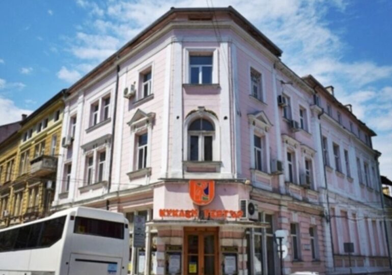 "Пук": Кукленият театър в Пловдив с предпремиера на емблематичното представление на Валери Петров