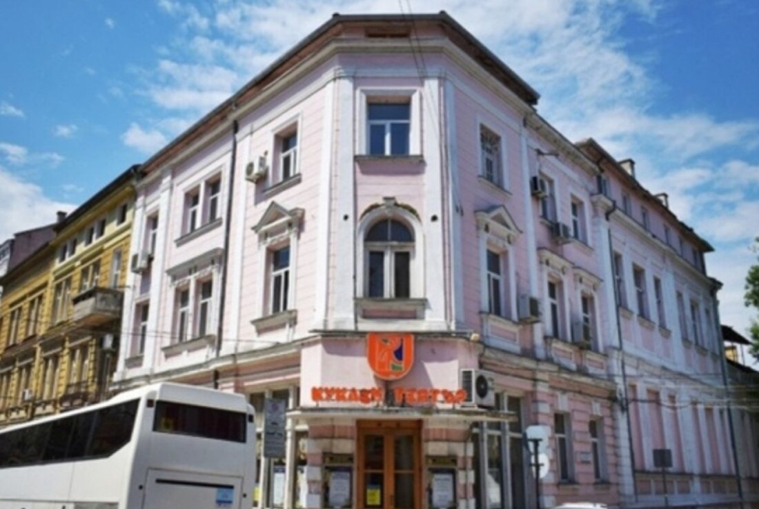 „Пук“: Кукленият театър в Пловдив с предпремиера на емблематичното представление на Валери Петров