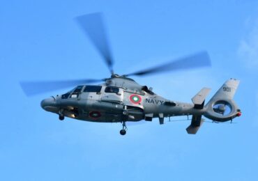 Военни доставиха вода и храна на бедстващия екипаж на танкера край Ахтопол