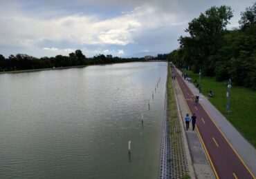 Разрешават свободен риболов на Гребния канал на Никулден