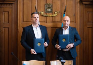 Община Пловдив и тотализаторът подписаха меморандум за стратегическо партньорство в подкрепа на спорта (СНИМКИ)