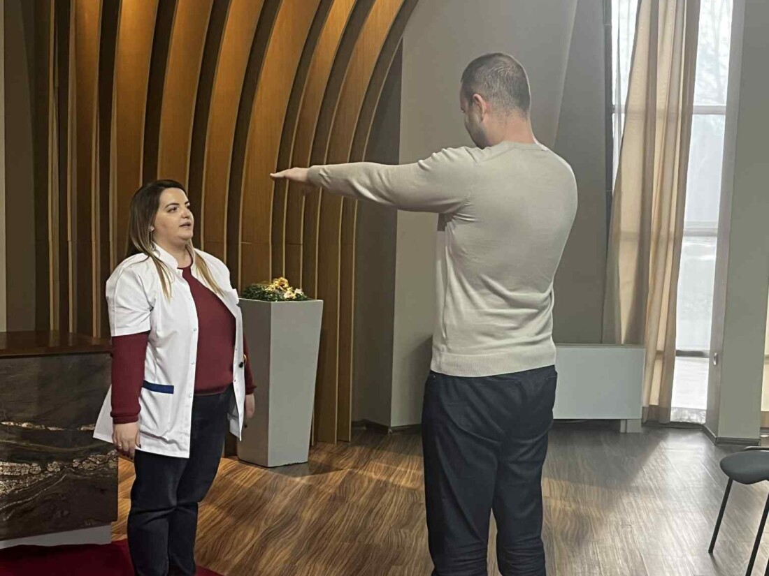 "Офис рестарт": Безплатни прегледи за проблеми с опорни-двигателния апарат в "Тракия" (СНИМКИ) 1 "Офис рестарт": Безплатни прегледи за проблеми с опорни-двигателния апарат в "Тракия" (СНИМКИ)