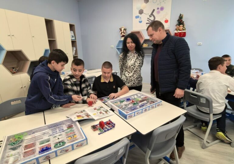 Откриха иновативен STEM център в ОУ „Захари Стоянов“ (СНИМКИ)