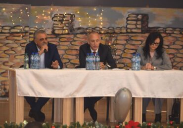 Министър Красимир Вълчев обсъди с учители и директори от Община Марица проблеми и бъдещи приоритети в образованието (СНИМКИ)