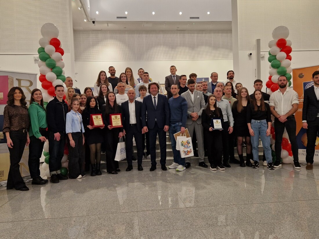 Каратистката Иванка Попова е Спортист на Пловдив за 2025-а година (СНИМКИ)