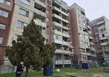 Кметът Костадин Димитров даде старт на санирането на жилищен блок в район "Тракия" (СНИМКИ)