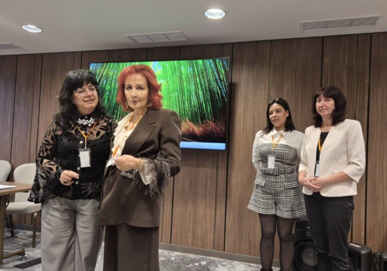 „Щастливо детство“: Конференция „Пътища към щастието на децата“ обедини детски градини от цялата страна (ГАЛЕРИЯ)