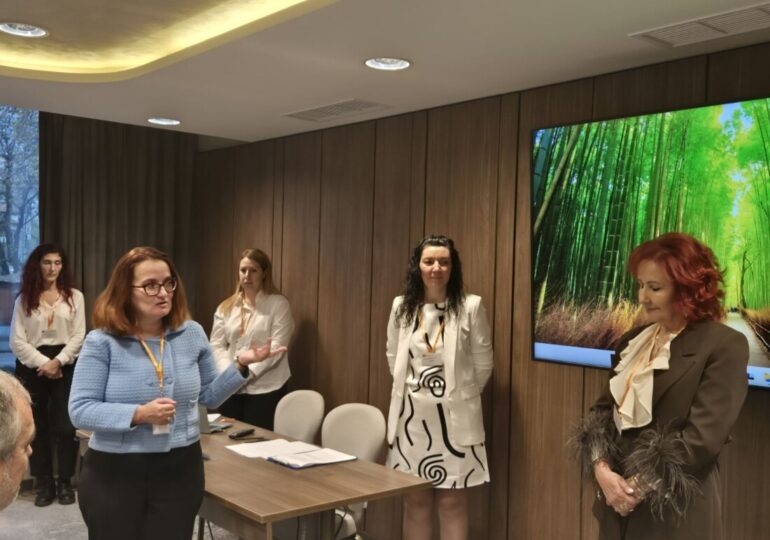 „Щастливо детство“: Конференция „Пътища към щастието на децата“ обедини детски градини от цялата страна (ГАЛЕРИЯ)