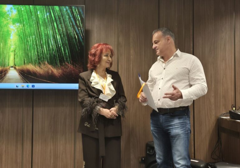 „Щастливо детство“: Конференция „Пътища към щастието на децата“ обедини детски градини от цялата страна (ГАЛЕРИЯ)