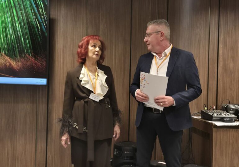 „Щастливо детство“: Конференция „Пътища към щастието на децата“ обедини детски градини от цялата страна (ГАЛЕРИЯ)