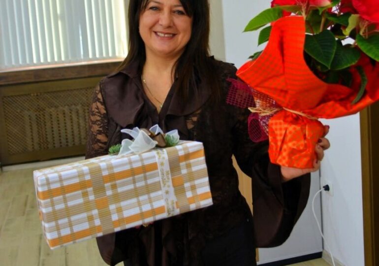 Добри гости коледари гостуваха на кмета на Асеновград (СНИМКИ)