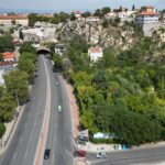 Подмениха мантинели на ключови пътни съоръжения в Пловдив