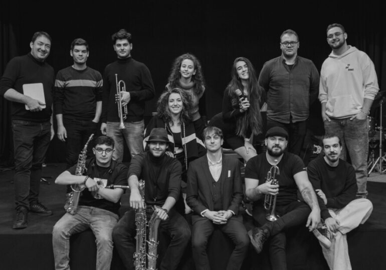 Михаил Йосифов, Елия Тодорова и Николай Николов със специален спектакъл за 14 февруари в Пловдив