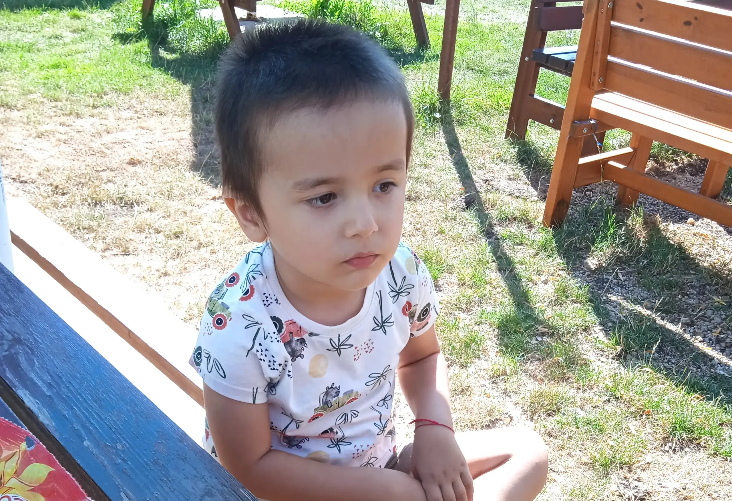 Да помогнем на малкия Михаил за едно по-щастливо детство