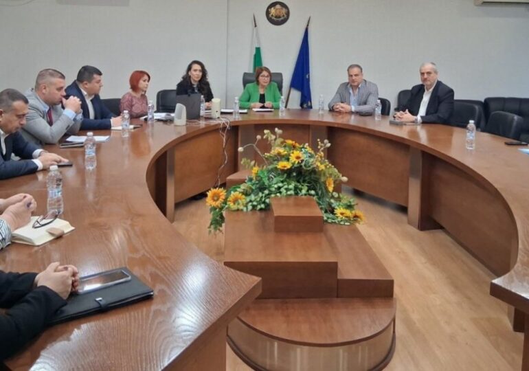 Въвеждането на еврото протича спокойно и без съществени нарушения в Пловдивска област