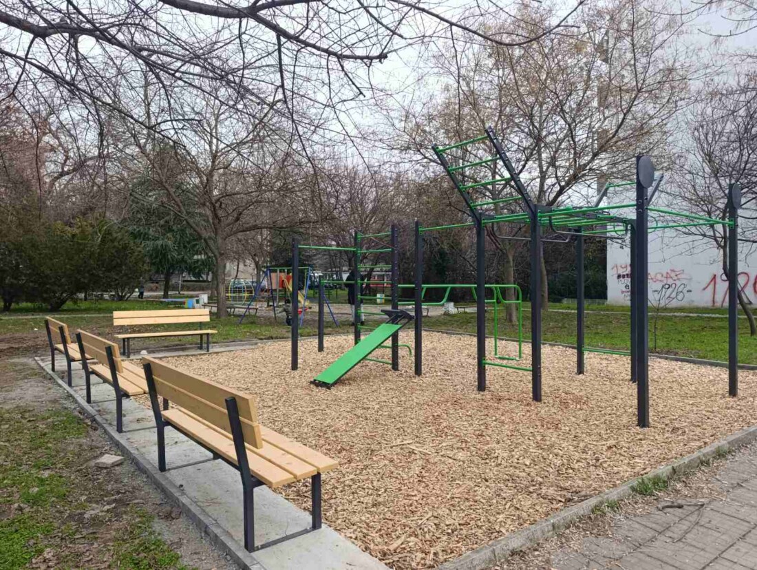 Изградиха два нови фитнеса на открито в „Южен“ (СНИМКИ)