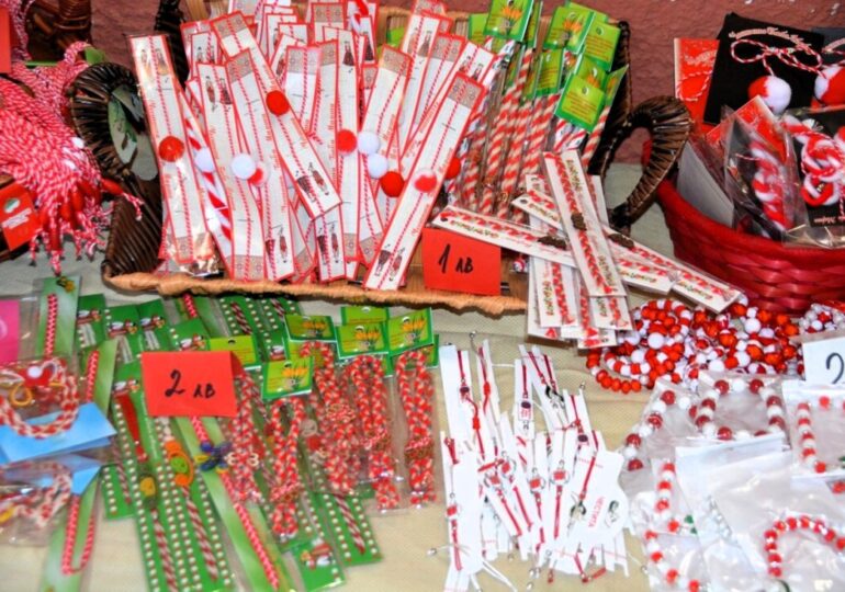 Конкурс за изработка на мартеница с благотворителна цел в Асеновград