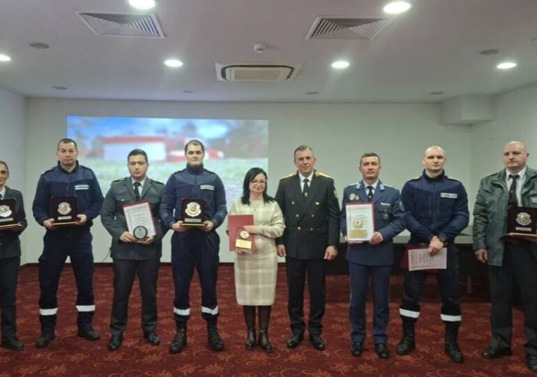 Отличиха най-добрите пожарникари в Пловдивска област (СНИМКИ)