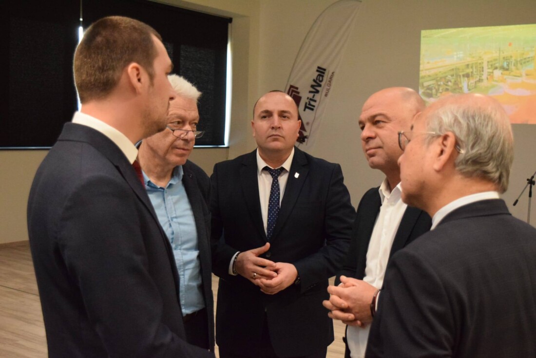 Мащабна инвестиция: Изграждат нов високотехнологичен завод за хартиени продукти край Пловдив