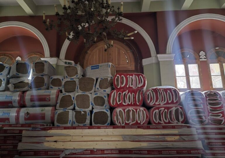 Напредва ремонтът на Хуманитарната гимназия в Пловдив (СНИМКИ)