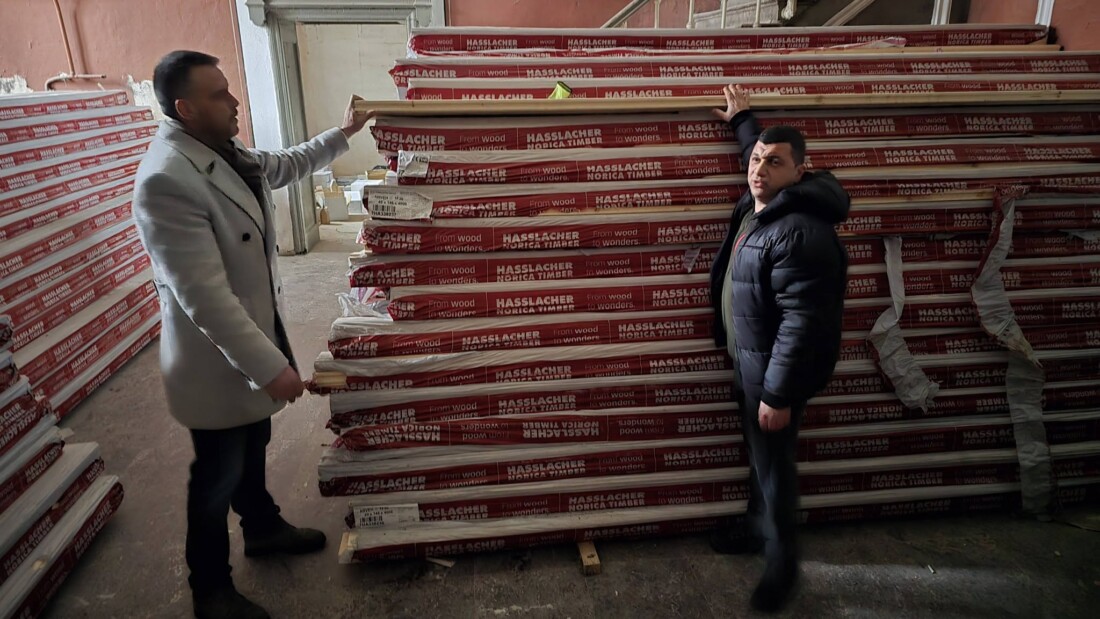 Напредва ремонтът на Хуманитарната гимназия в Пловдив (СНИМКИ)