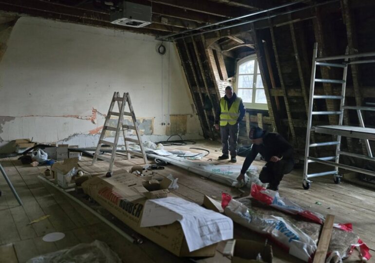 Напредва ремонтът на Хуманитарната гимназия в Пловдив (СНИМКИ)