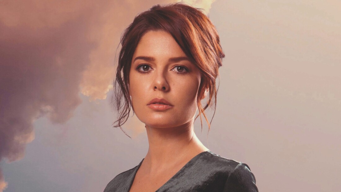 Силата да продължиш: Алекс Сърчаджиева се завръща в Пловдив с „На живо и отвъд това“